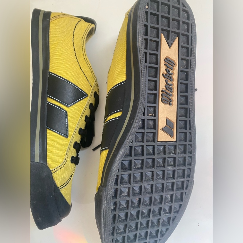 Macbeth Green Vegan Sneakers by Tom Delonge